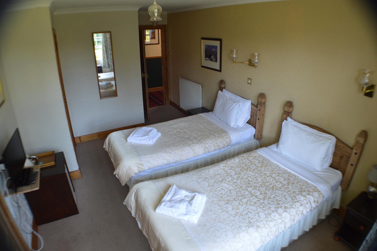Mackinnon House & Lodge Kyleakin Eksteriør bilde